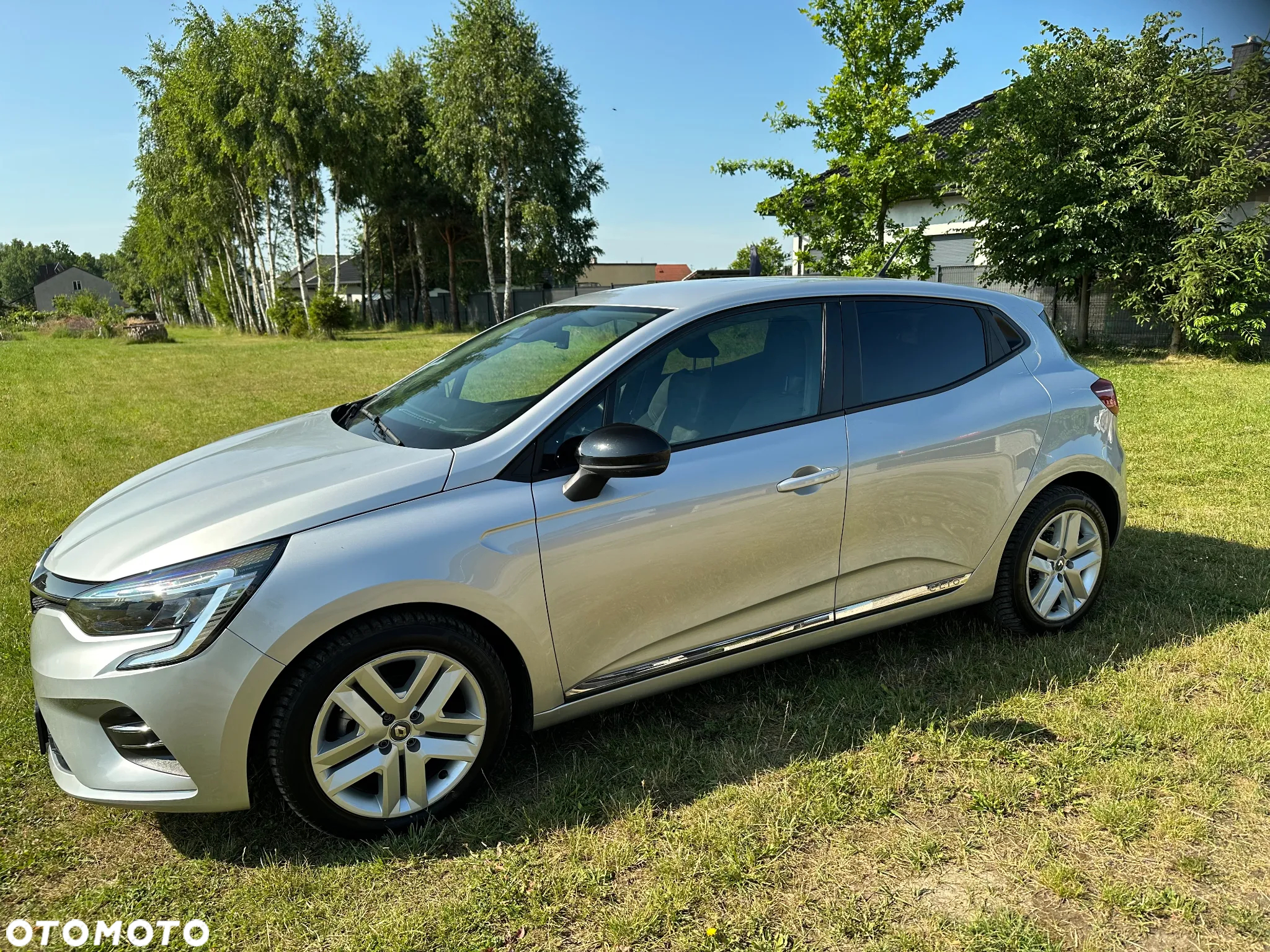 Renault Clio - 2