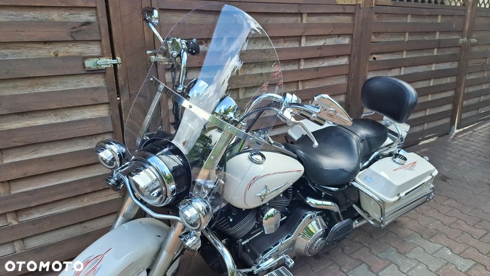 Harley-Davidson Touring Road King - 20