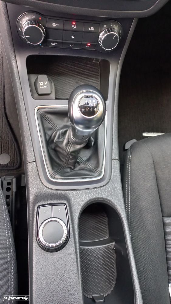 Mercedes-Benz B 180 CDI BlueEFFICIENCY 114g - 11