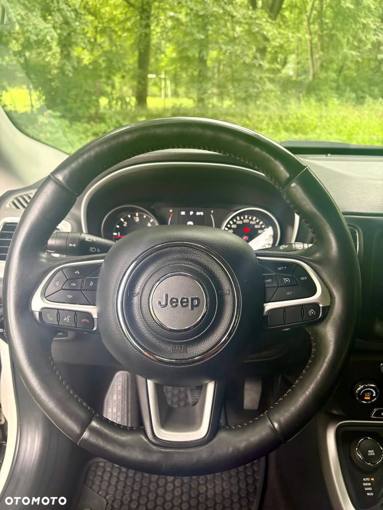 Jeep Compass 2.0 MJD Limited 4WD S&S - 30