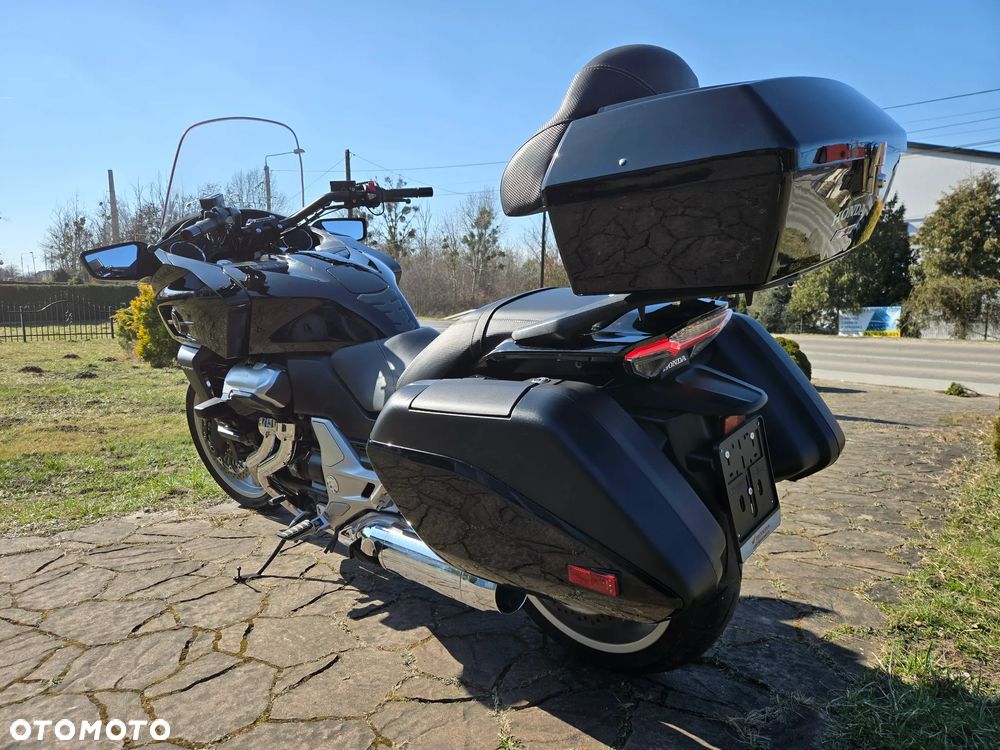 Honda CTX - 28