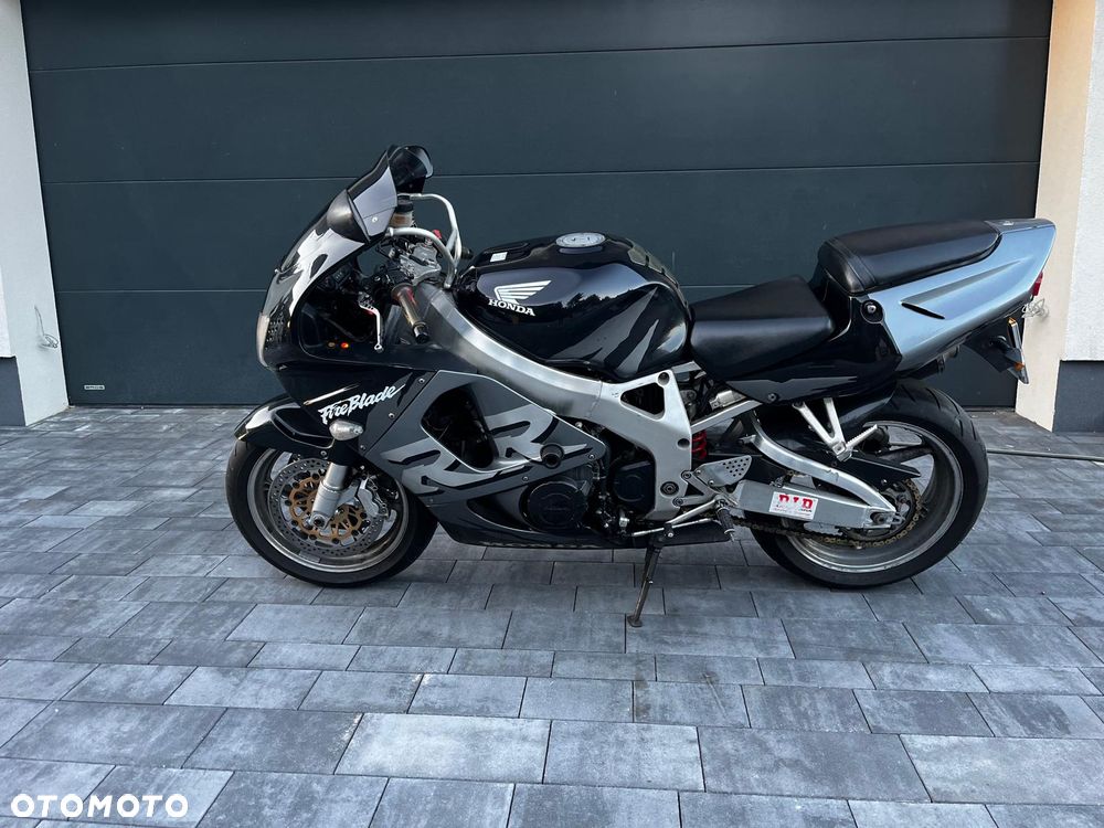 Honda CBR - 4