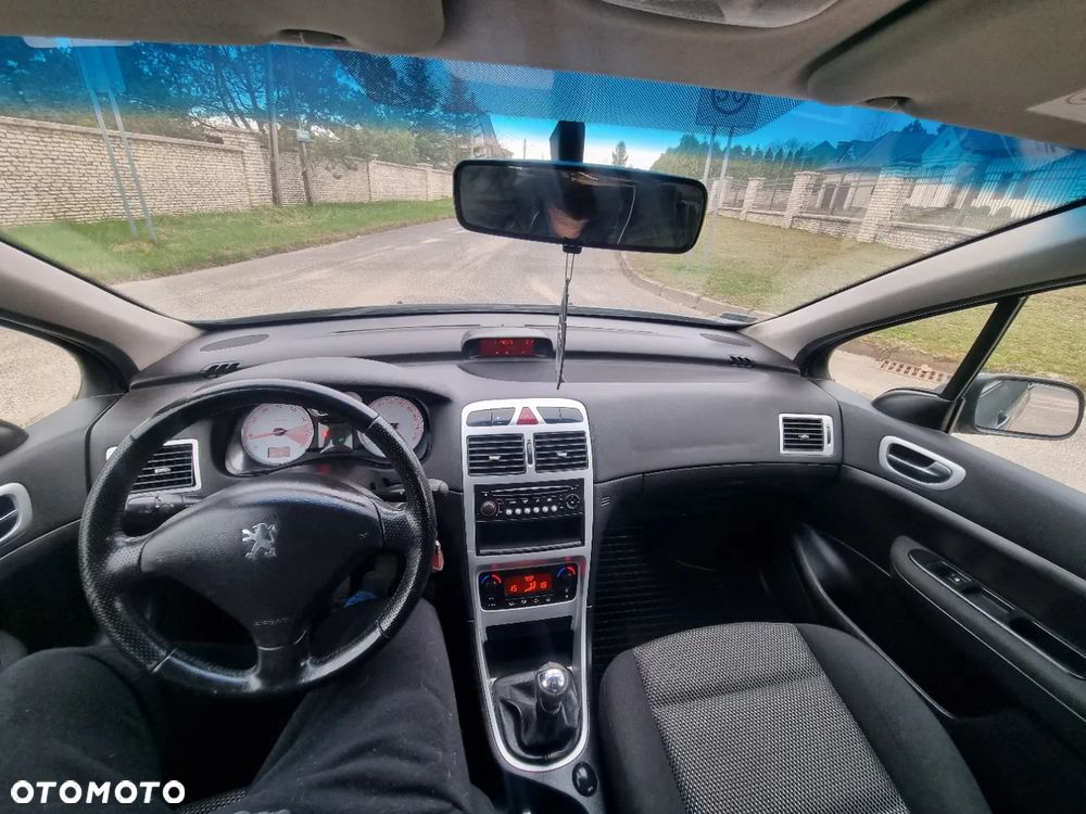 Peugeot 307 1.6 Trendy (klm) - 6
