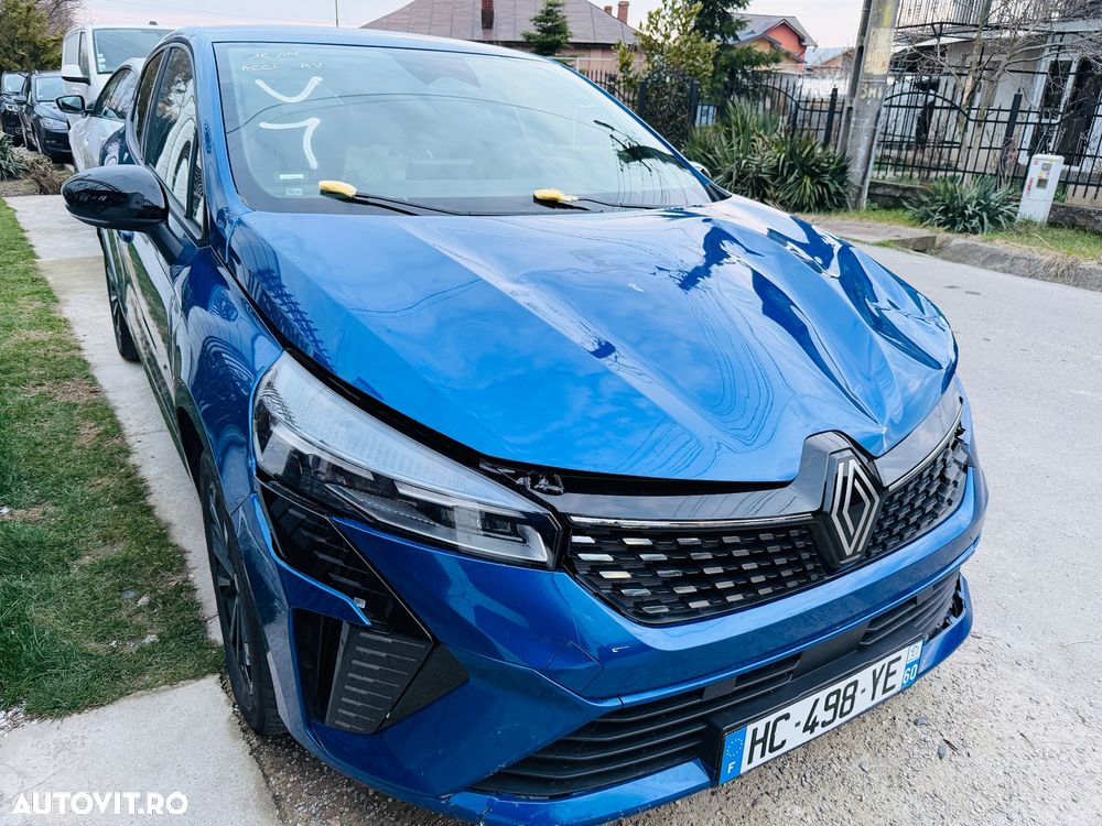 Renault Clio V full hybrid 145 Techno - 3