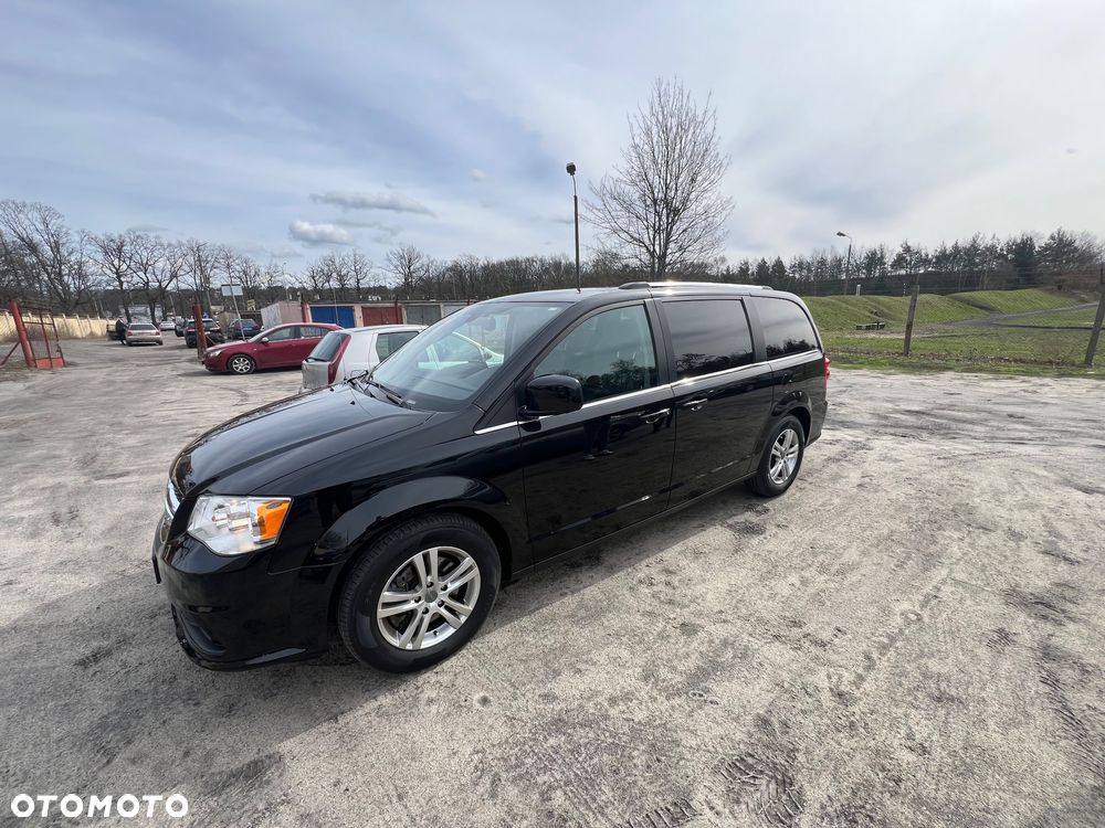 Dodge Grand Caravan 3.6 R/T - 4