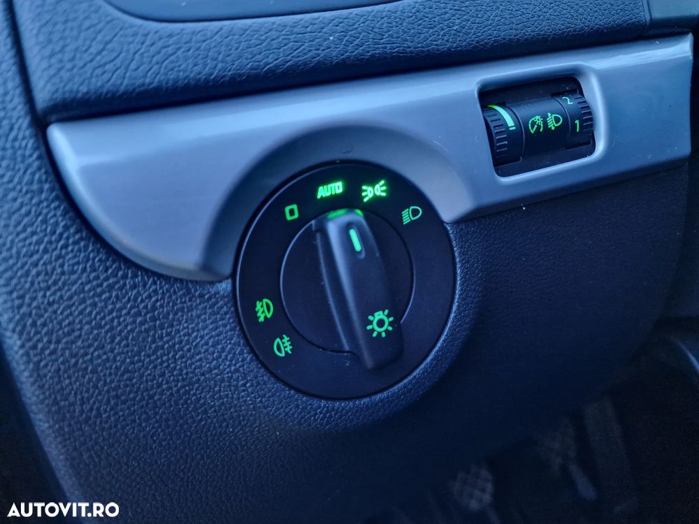 Skoda Yeti 2.0 TDI FAMILY - 14