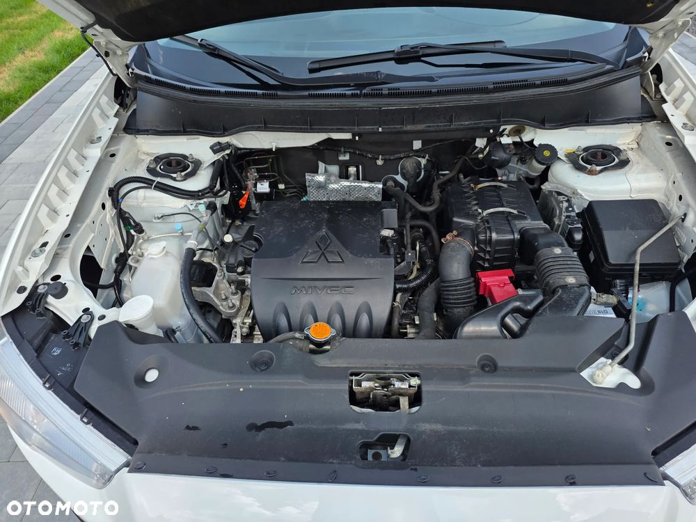Mitsubishi ASX 1.6 ARCTIC - 24