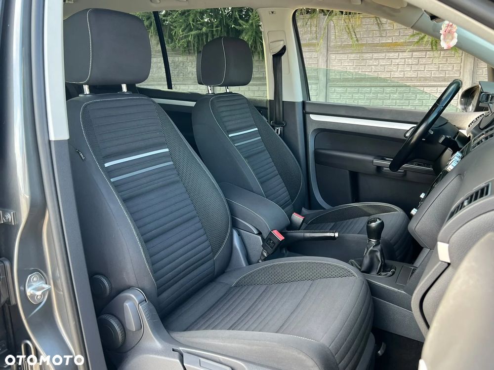 Volkswagen Touran 1.6 TDI DPF Cup - 18