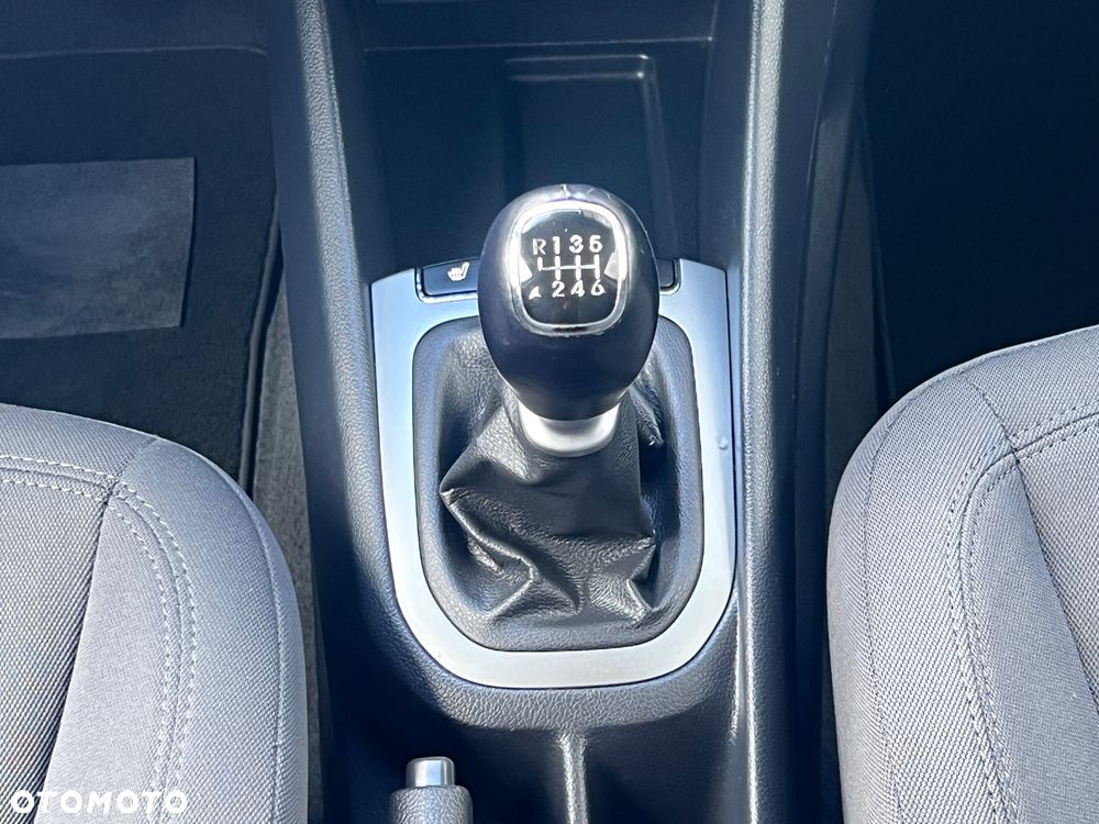 Kia Rio 1.4 Dream Team Edition - 27