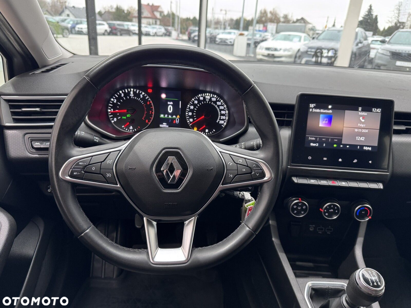 Renault Clio - 16
