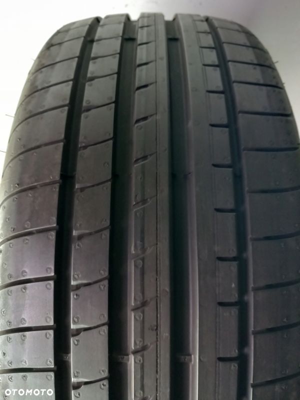 205/40R18 Goodyear Eagle F1 Asymmetric 3