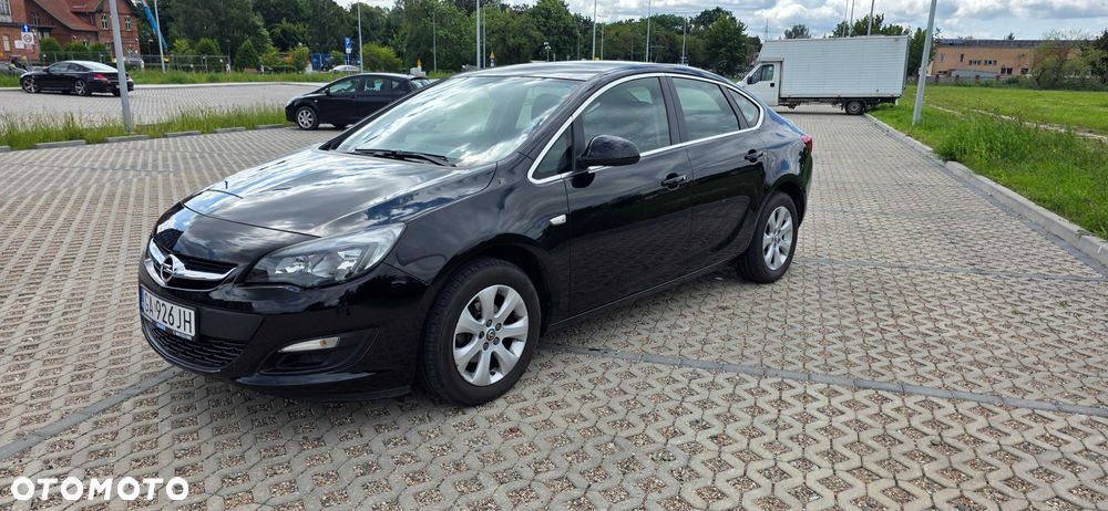 Opel Astra - 1