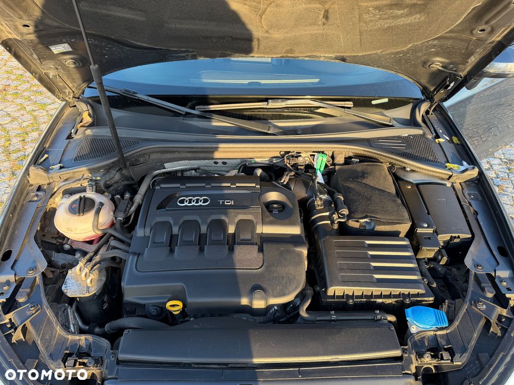 Audi A3 Sportback 2.0 TDI - 38