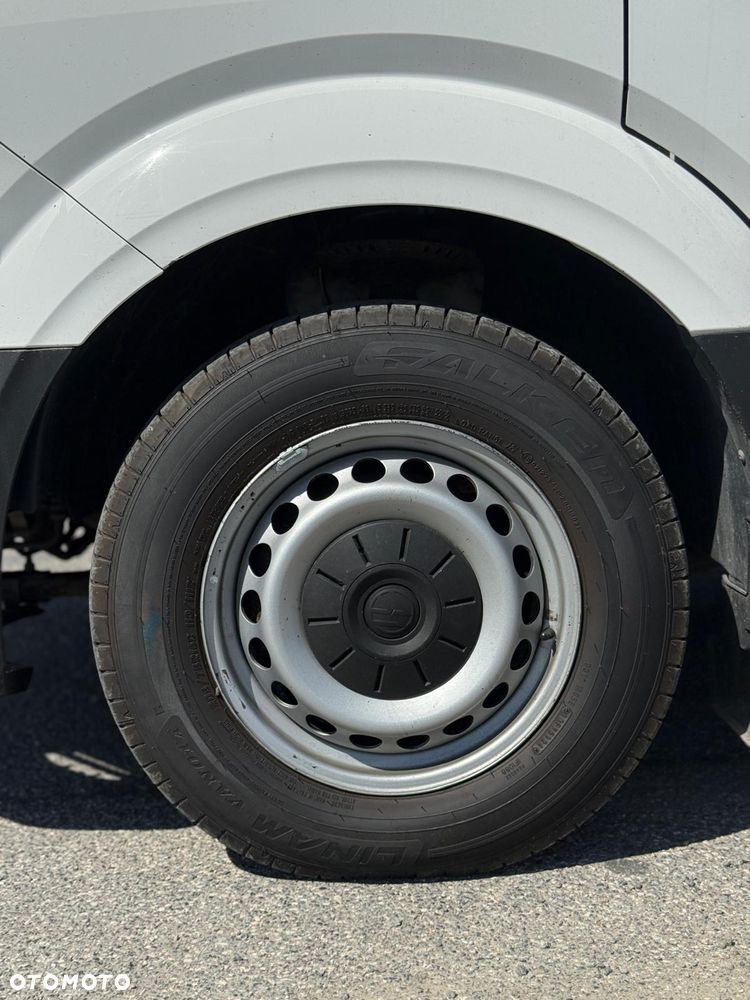 Volkswagen Crafter - 15