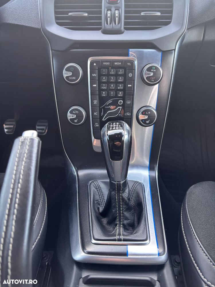 Volvo V40 D2 RDesign - 18