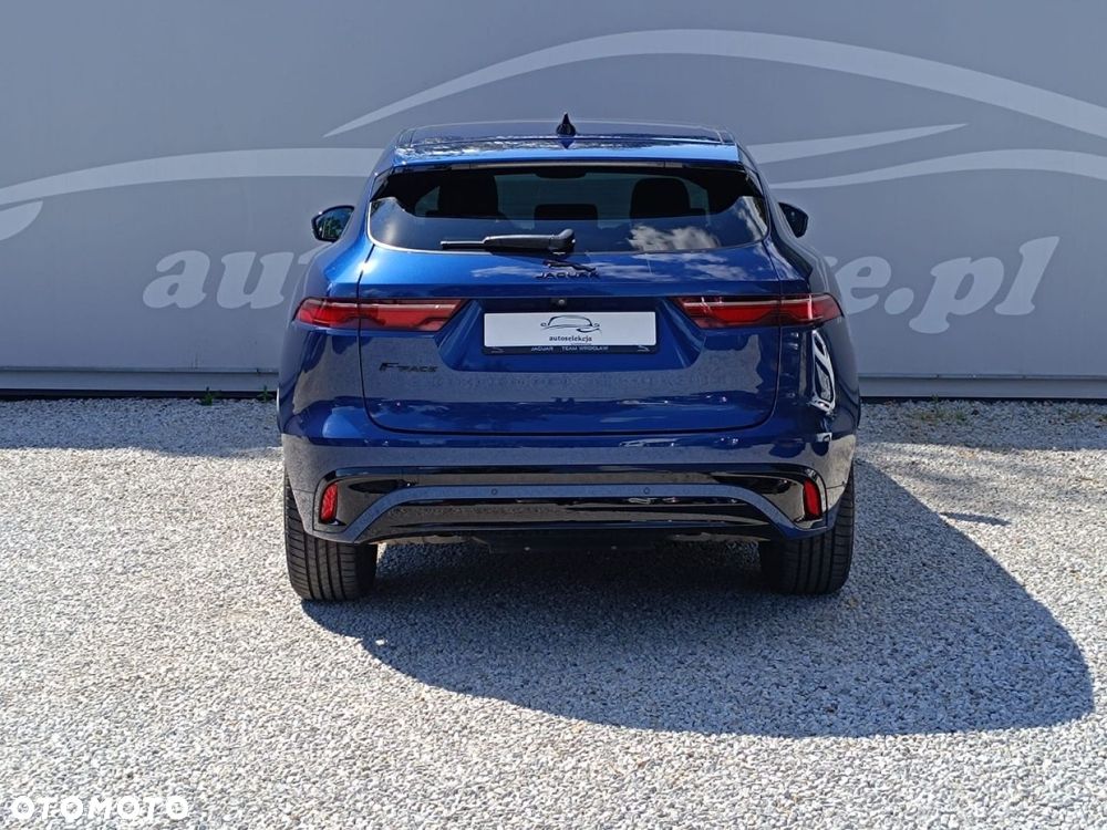 Jaguar F-Pace - 13