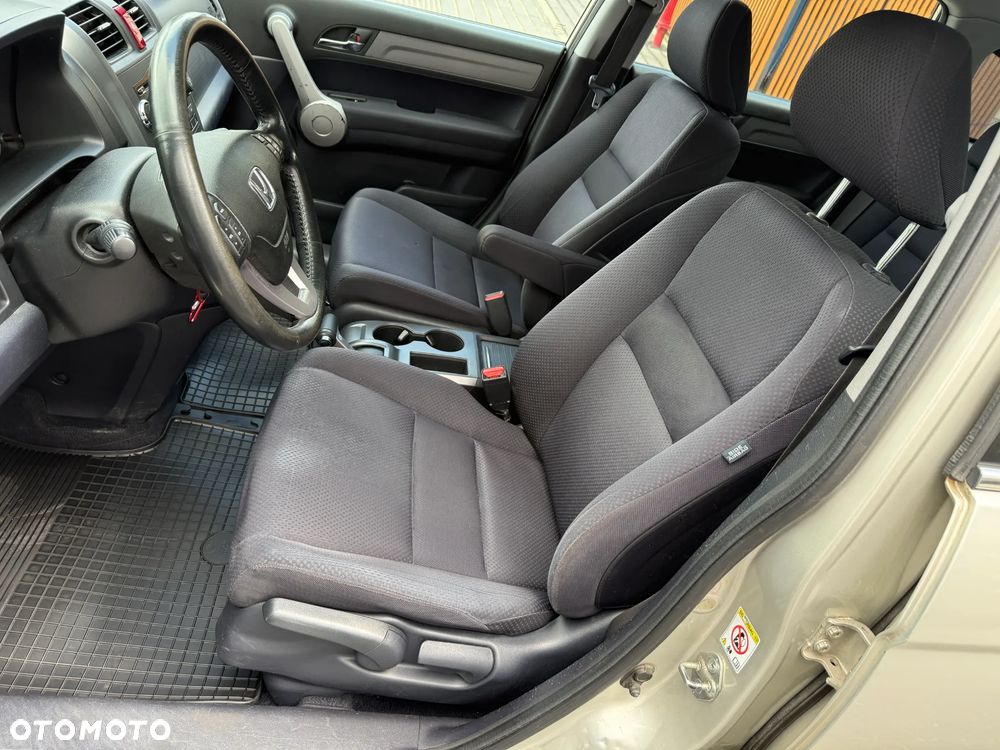 Honda CR-V - 11