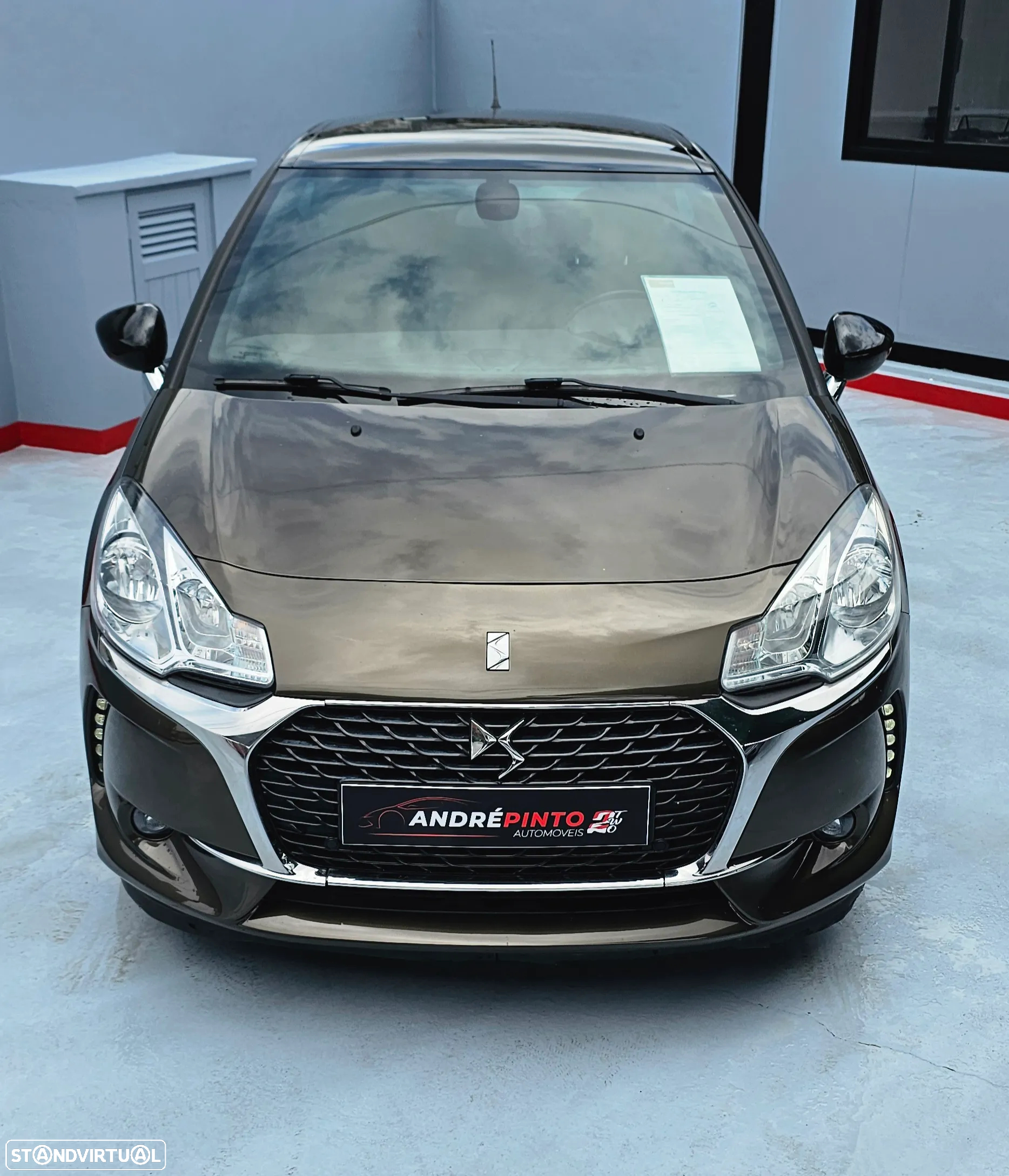 Citroën DS3 1.6 HDi Airdream Sport Chic - 3