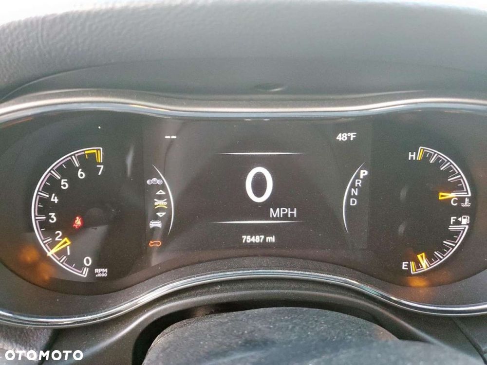 Jeep Grand Cherokee - 11