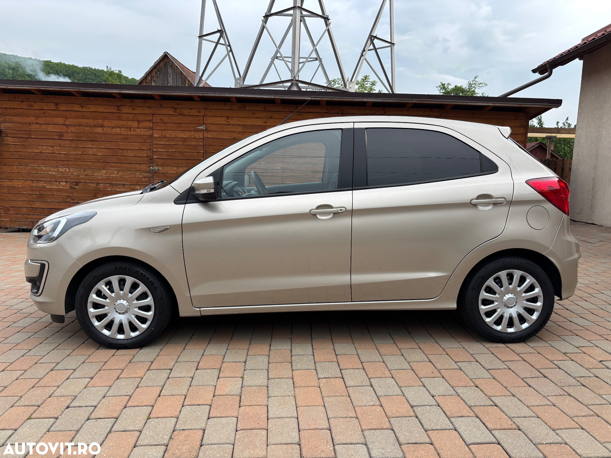 Ford Ka+ 1.2 S&S Cool & Connect - 4