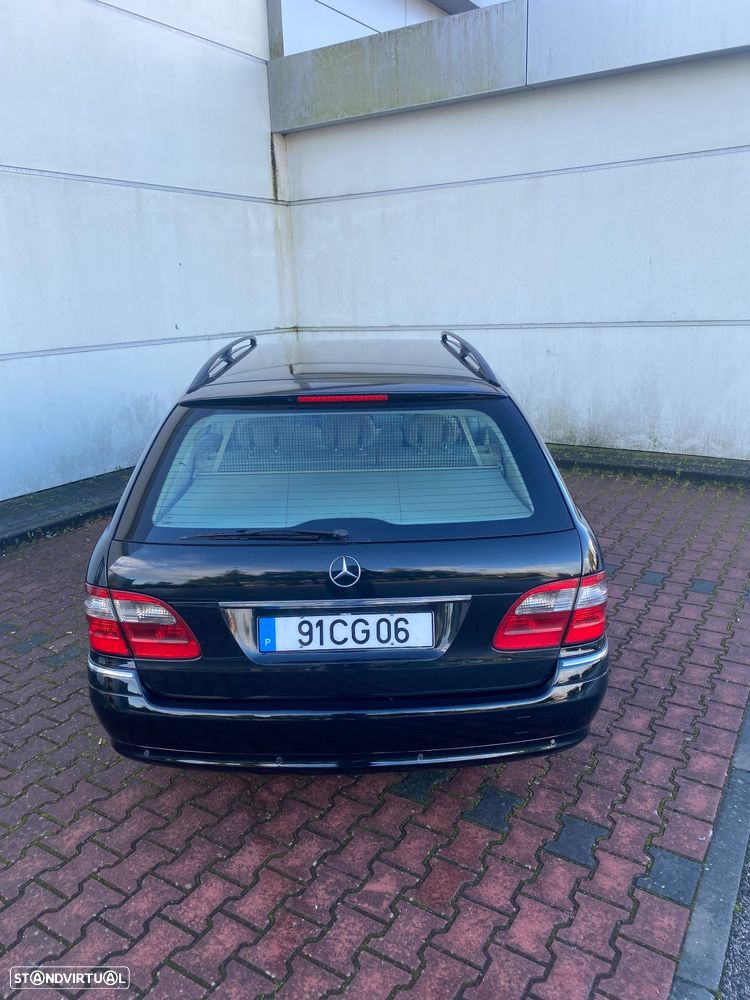 Mercedes-Benz E 220 - 42