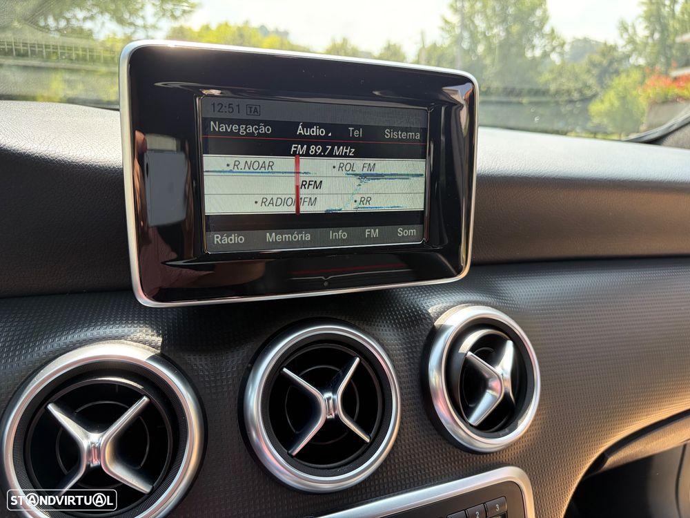 Mercedes-Benz A 180 CDI AMG Line - 19