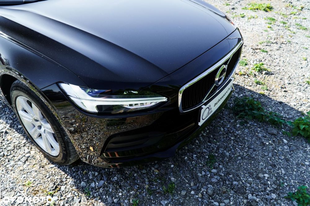 Volvo V90 D4 Momentum - 38