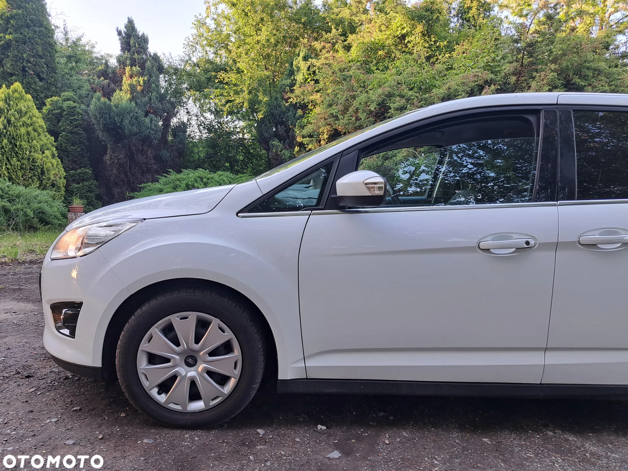 Ford Grand C-MAX 1.6 TDCi Titanium - 21