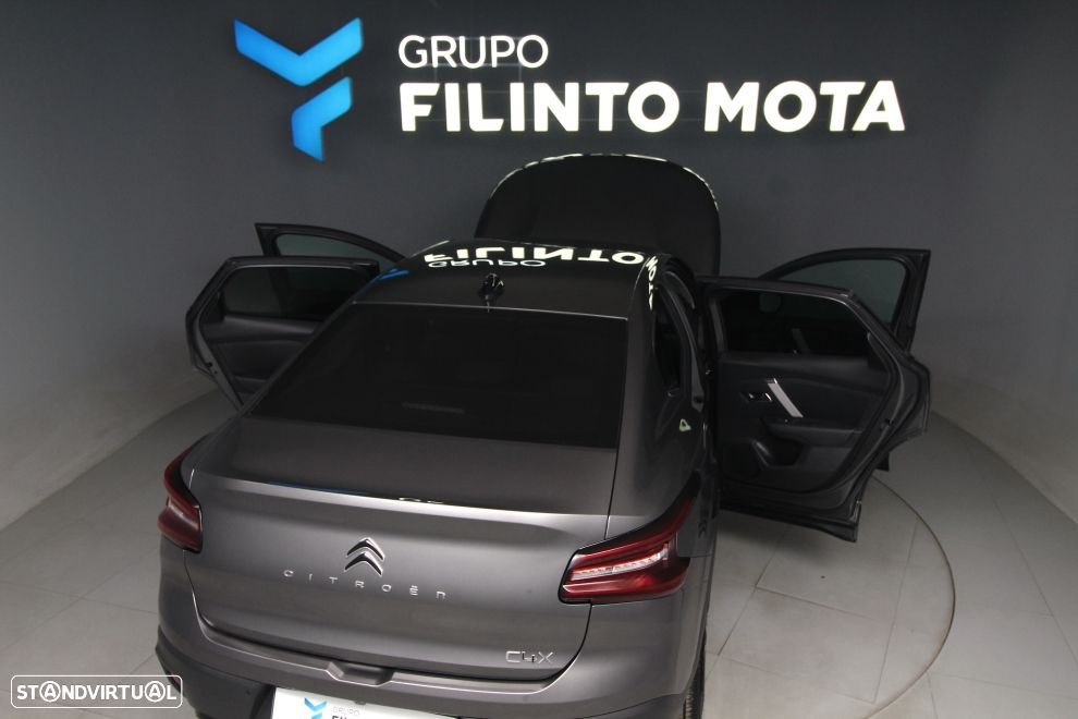 Citroën C4 X 1.2 PureTech Shine EAT8 - 10