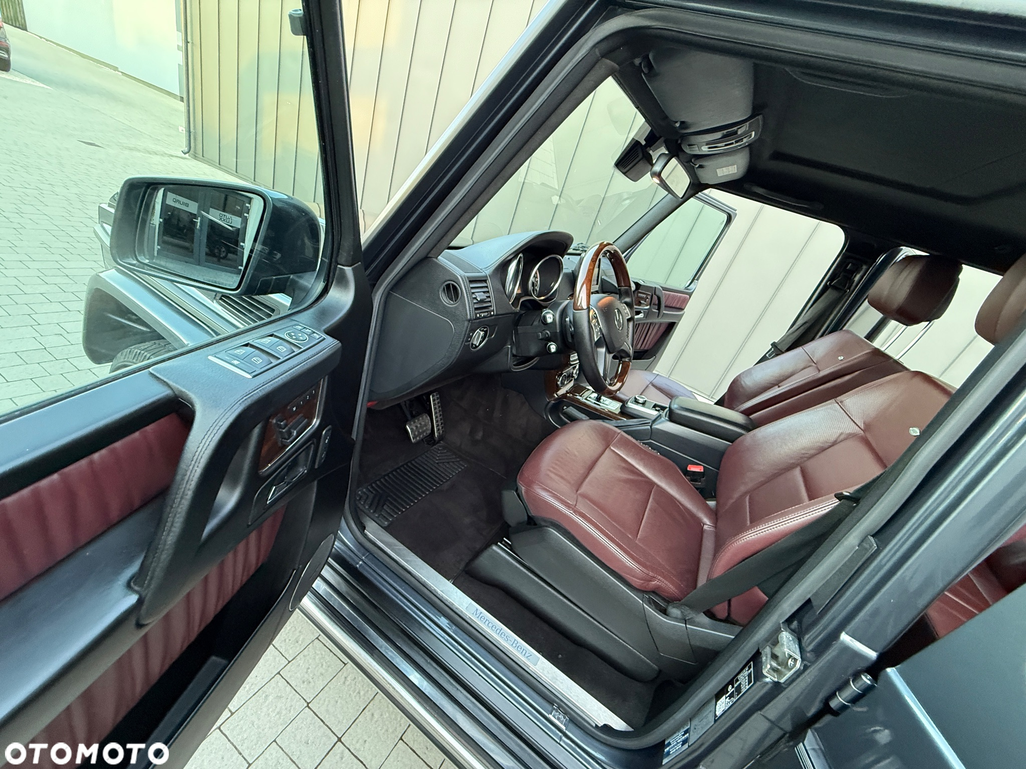 Mercedes-Benz Klasa G 500 L - 24