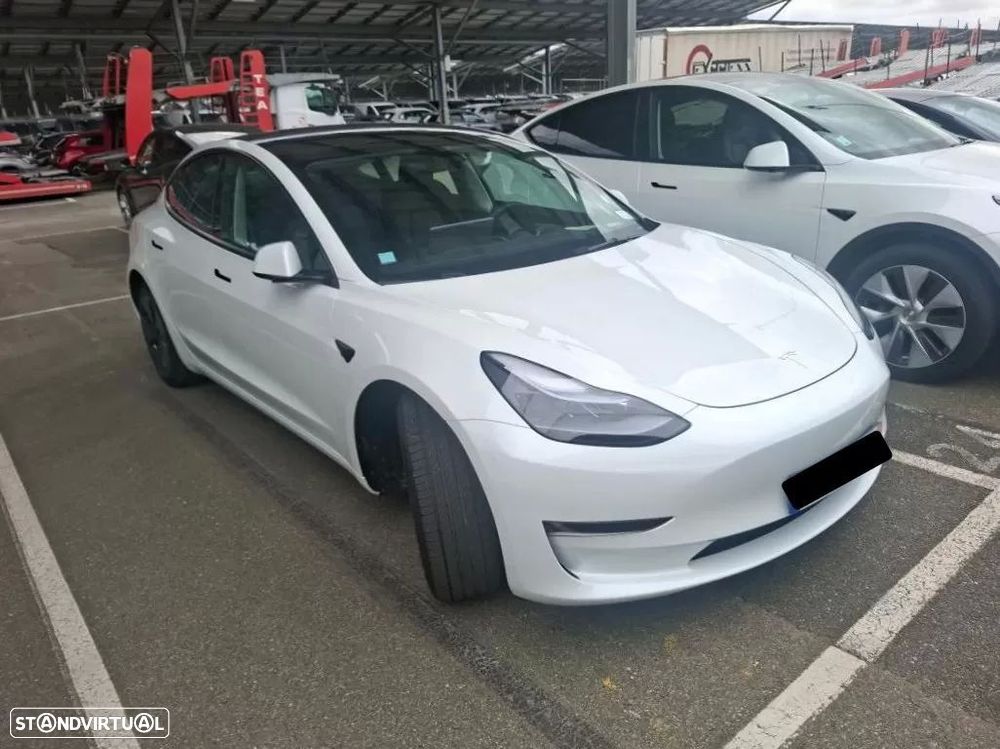 Tesla Model 3 Long Range Tração Traseira - 2