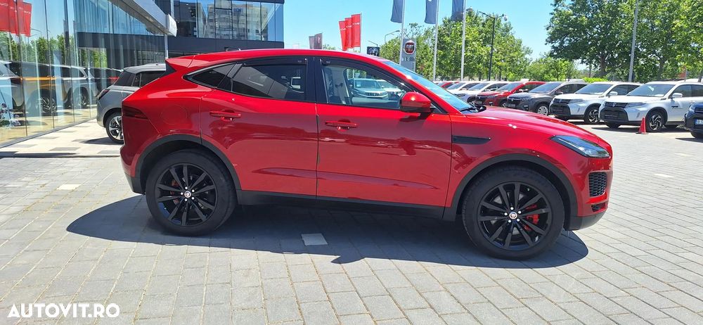 Jaguar E-Pace P200 AWD SE - 9