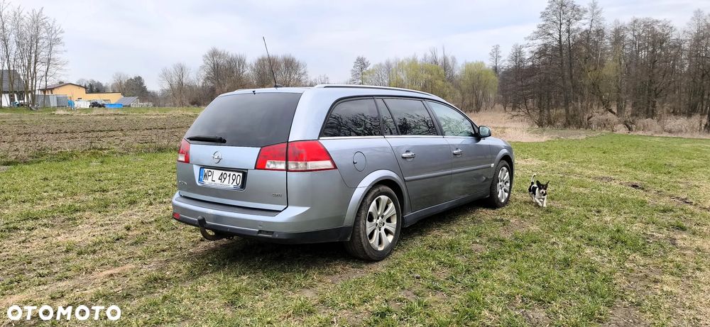 Opel Vectra 1.9 CDTI - 4