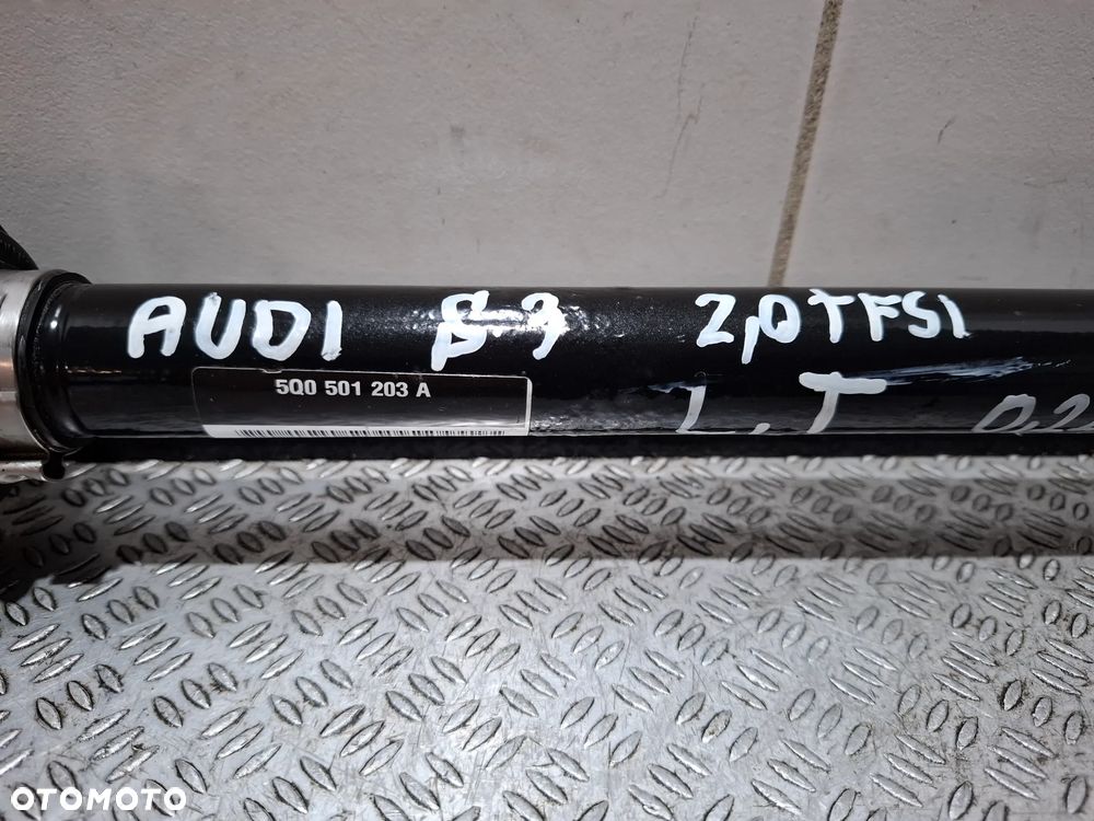 Półoś lewa tył Audi A3 sedan R 2022 2,0TFSI nr 5Q0501203A - 2