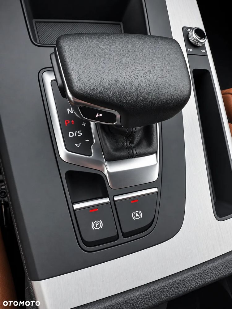 Audi Q5 45 TFSI mHEV Quattro Advanced S tronic - 16