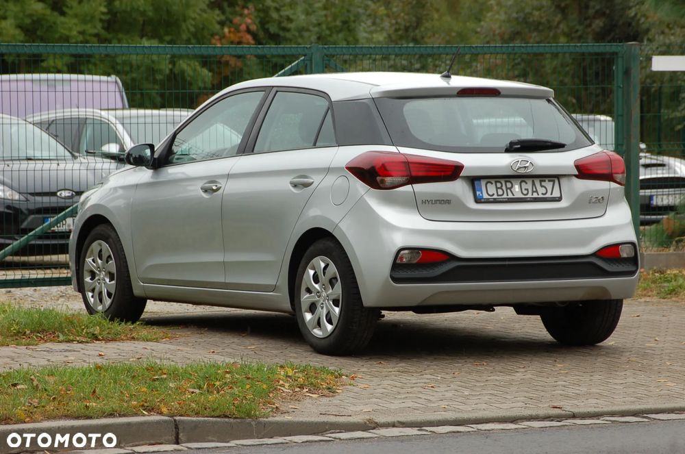 Hyundai i20 1.2 BlueDrive Comfort - 29