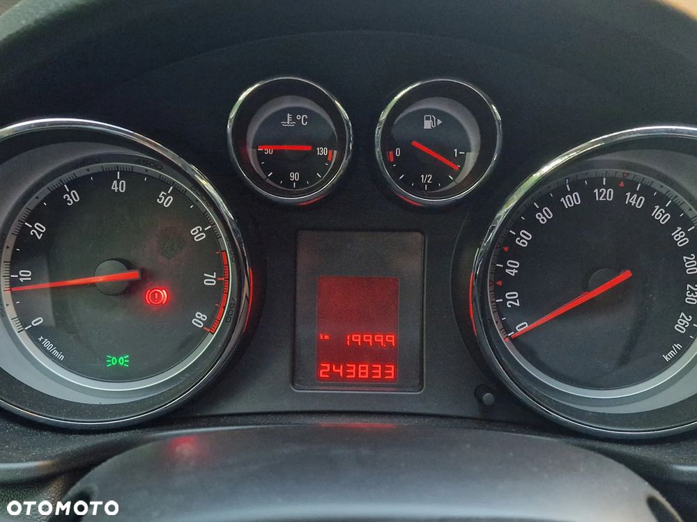 Opel Insignia 1.8 Edition - 2