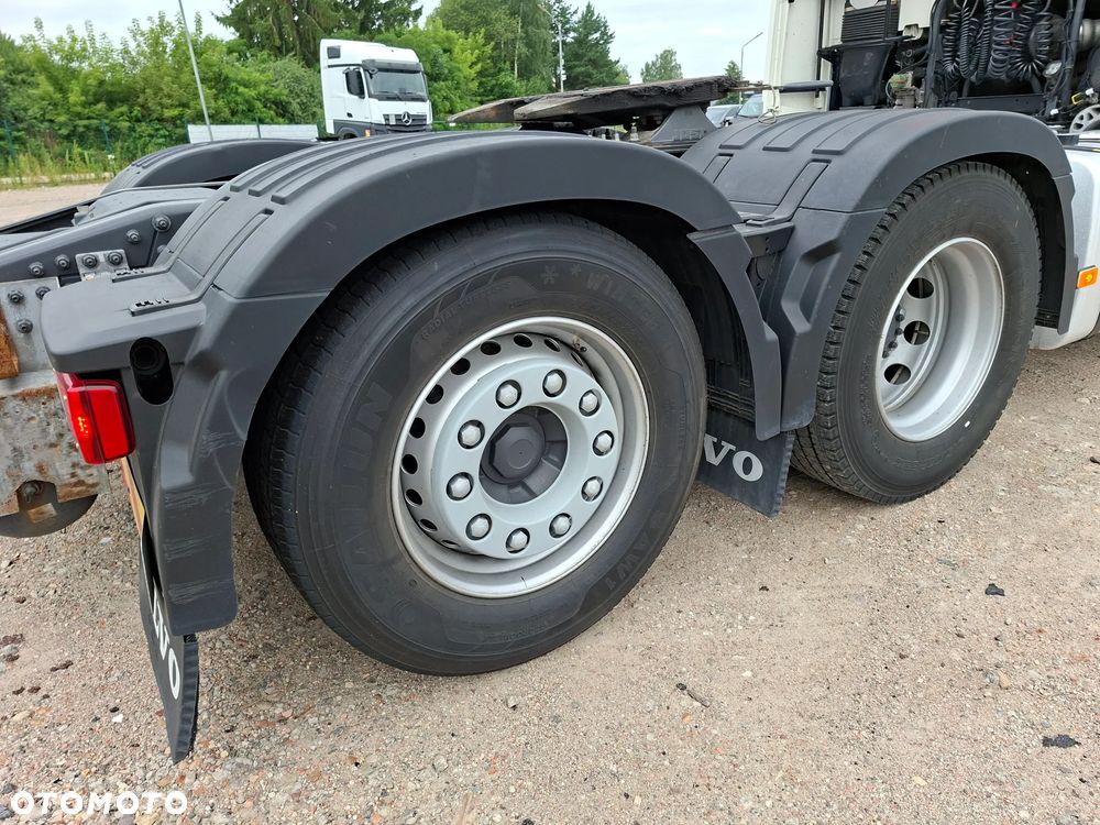 Volvo FH500 6x2 - 9