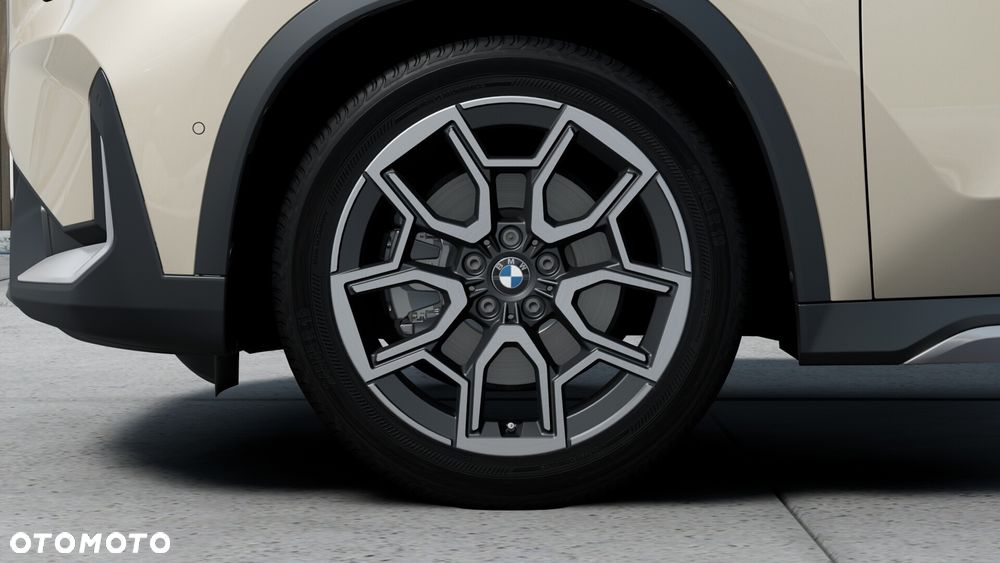 BMW X1 sDrive20i xLine - 4