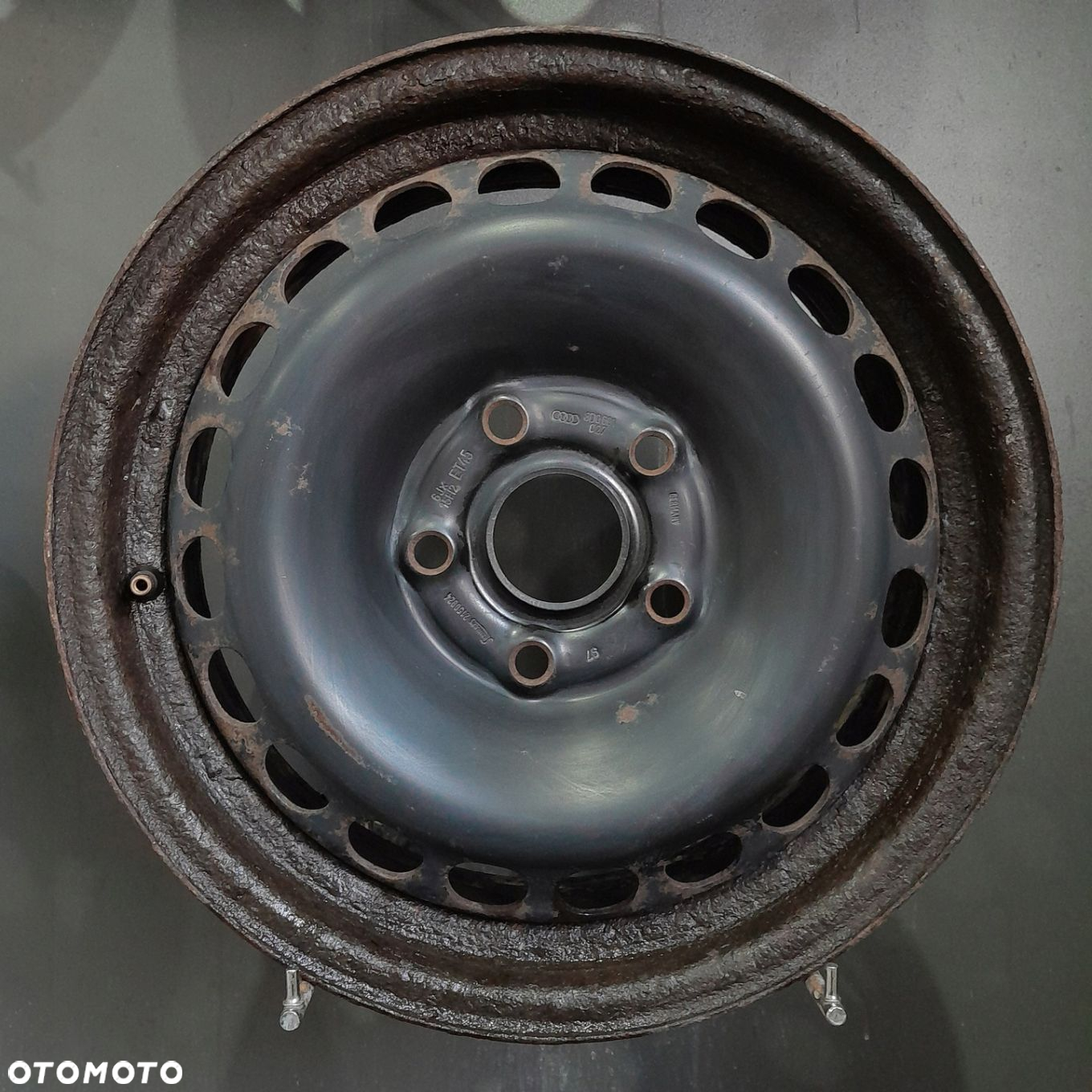 Felgi 15 5x112 Audi A4 B5, Skoda Octavia II F503107-29 - 5