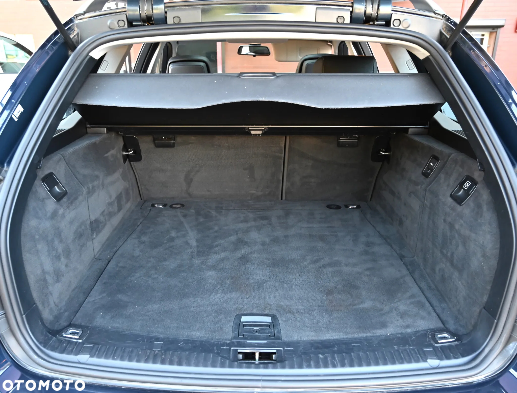 BMW Seria 5 - 35