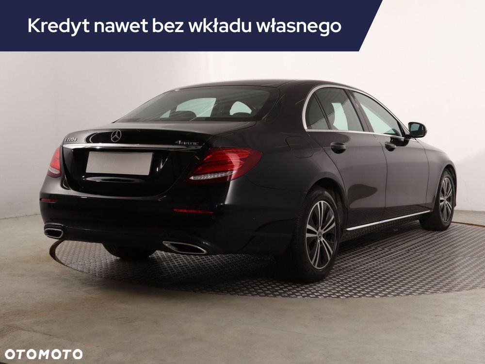 Mercedes-Benz Klasa E - 7