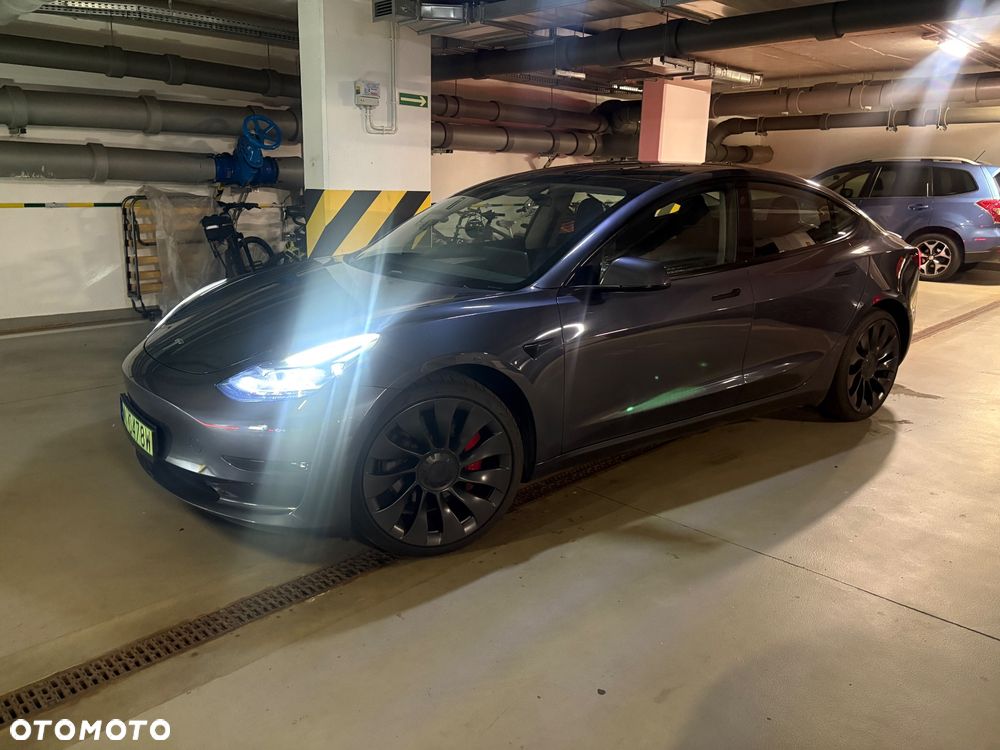 Tesla Model 3 - 2