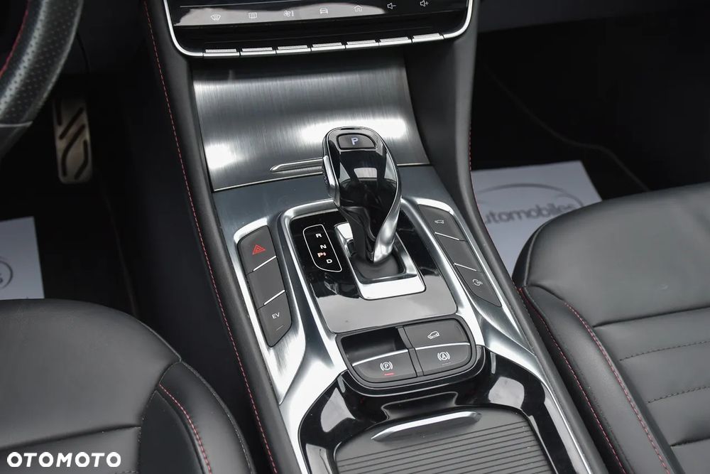 MG HS PHEV 1.5T-GDI Luxury - 32