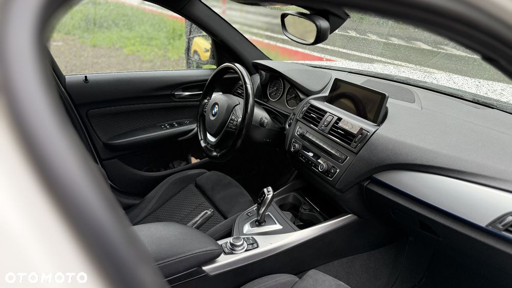 BMW Seria 1 120d - 14