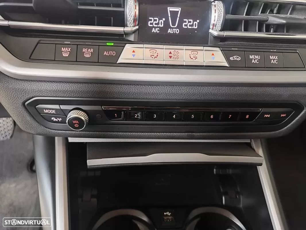 BMW 330 e Corporate Edition Auto - 37