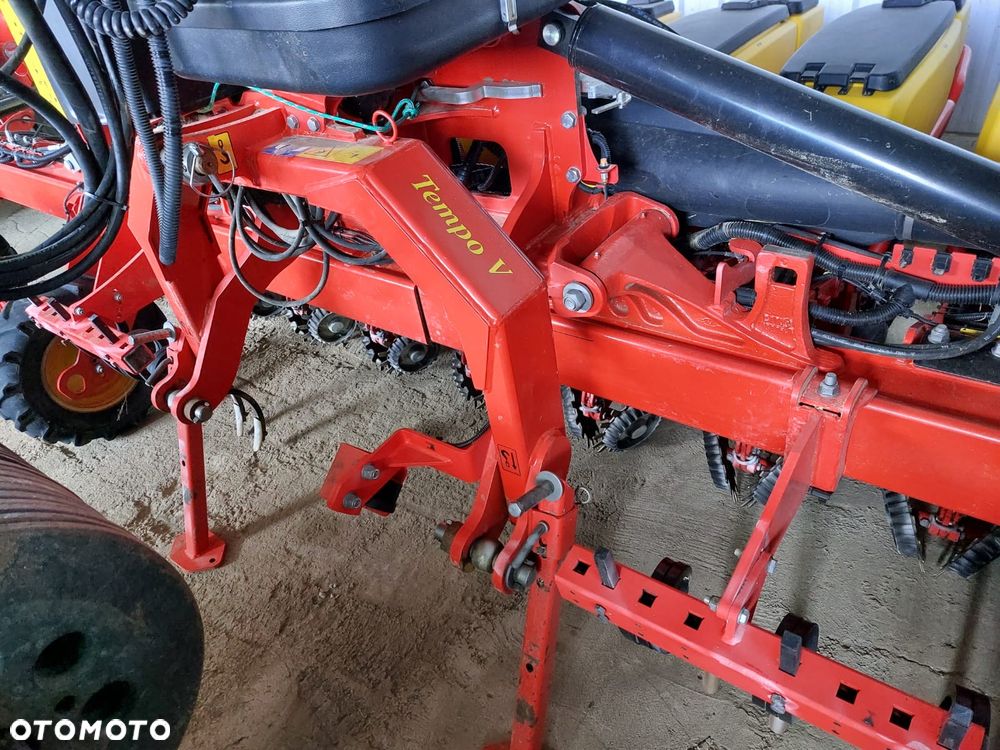 Väderstad Tempo V12 - 9