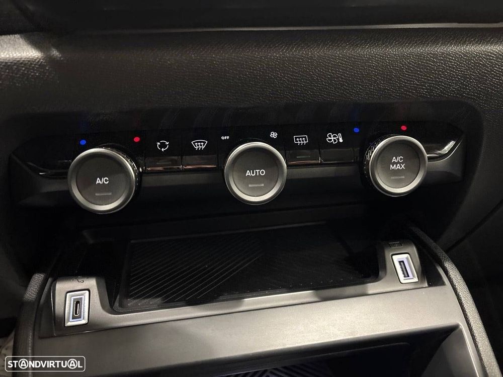 Citroën C4 X 1.2 Hybrid Plus e-DSC6 - 18