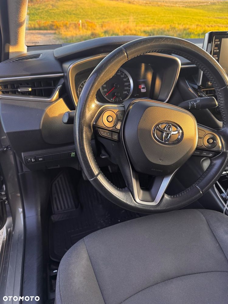 Toyota Corolla - 6