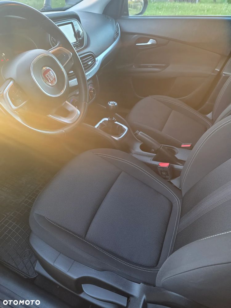 Fiat Tipo 1.4 16V More - 11
